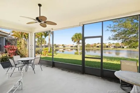 1661 NW Old Oak Terrace Jensen Beach FL 34957