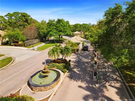 1661 NW Old Oak Terrace Jensen Beach FL 34957