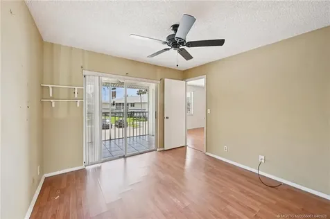 1506 SE Royal Green Circle Port St Lucie FL 34952