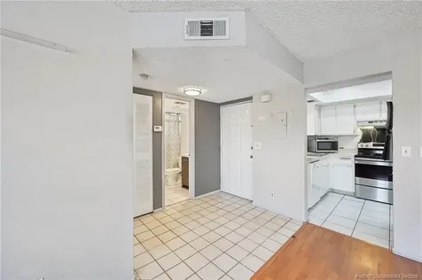 1506 SE Royal Green Circle Port St Lucie FL 34952