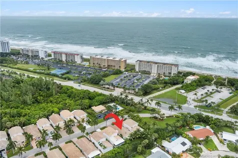 107 Pepper Lane Jensen Beach FL 34957