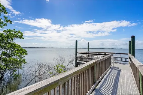 107 Pepper Lane Jensen Beach FL 34957