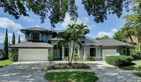 18421 Lake Bend Drive Jupiter FL 33458