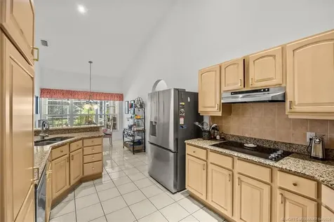 340 SE Saint Lucie Boulevard Stuart FL 34996