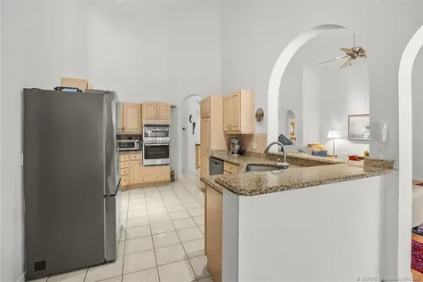 340 SE Saint Lucie Boulevard Stuart FL 34996