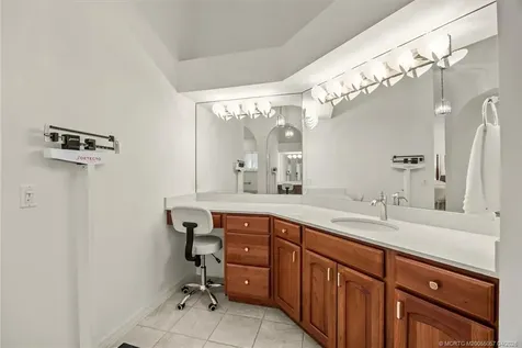 340 SE Saint Lucie Boulevard Stuart FL 34996