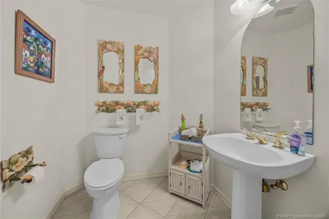 340 SE Saint Lucie Boulevard Stuart FL 34996