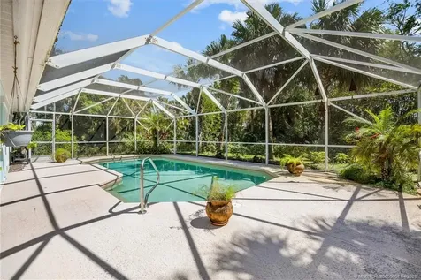 340 SE Saint Lucie Boulevard Stuart FL 34996