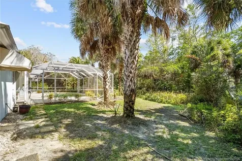 340 SE Saint Lucie Boulevard Stuart FL 34996