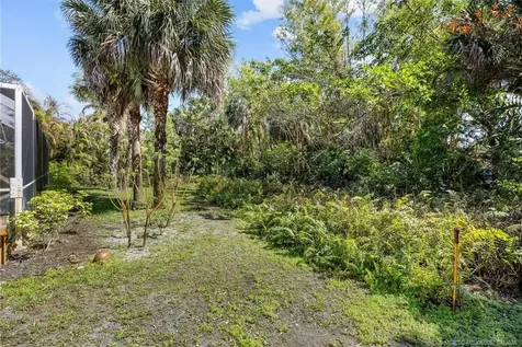 340 SE Saint Lucie Boulevard Stuart FL 34996