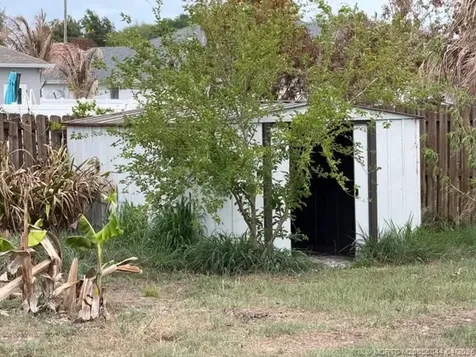 721 SW Mccullough Avenue Port St Lucie FL 34953