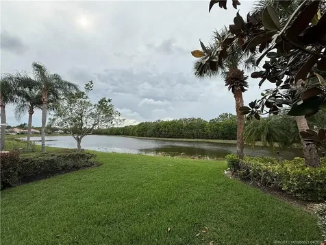 8952 SE Retreat Drive Hobe Sound FL 33455