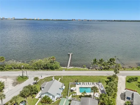 4736 NE Blue Heron Lane Jensen Beach FL 34957