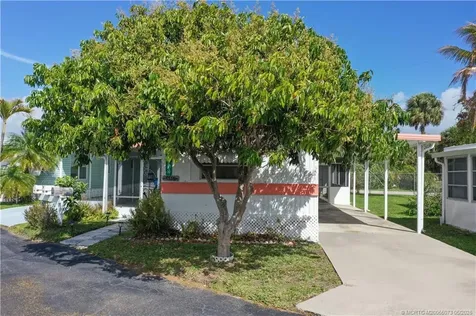 4736 NE Blue Heron Lane Jensen Beach FL 34957