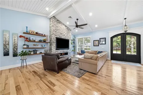 305 SE Flamingo Avenue Stuart FL 34996