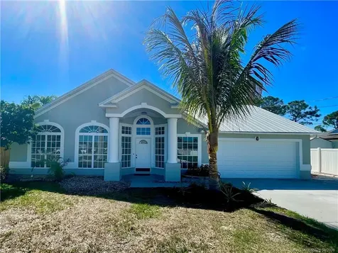 4690 SW Babylon Street Port St Lucie FL 34953