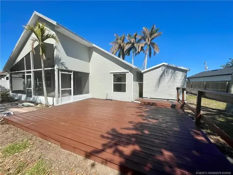 4690 SW Babylon Street Port St Lucie FL 34953