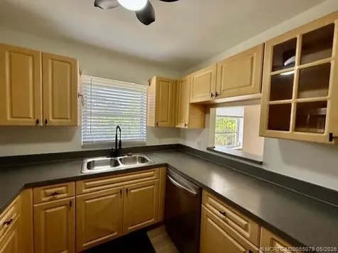 2950 SE Ocean Boulevard Stuart FL 34996