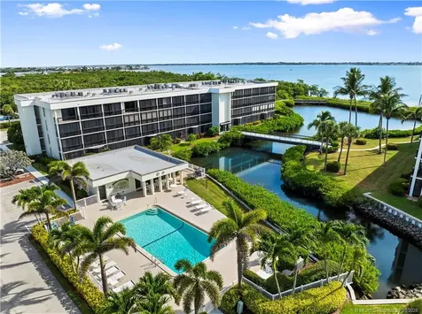 3792 NE Ocean Boulevard Jensen Beach FL 34957