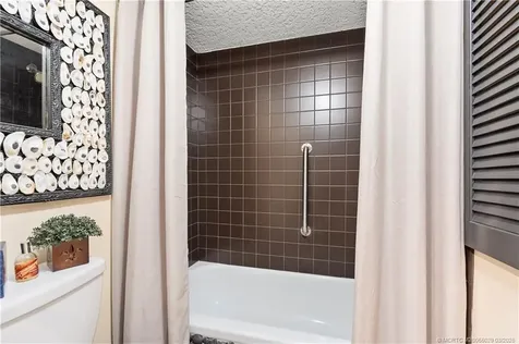3792 NE Ocean Boulevard Jensen Beach FL 34957