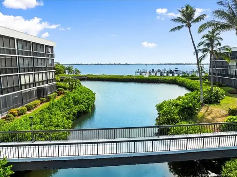 3792 NE Ocean Boulevard Jensen Beach FL 34957