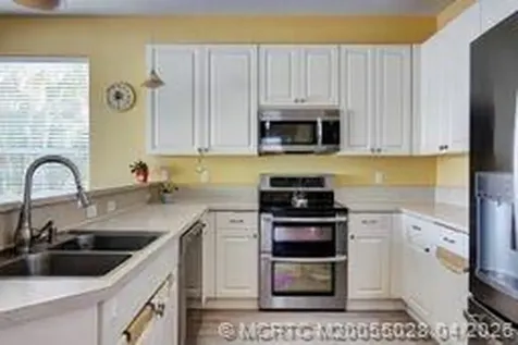 2120 NW Marsh Rabbit Lane Jensen Beach FL 34957