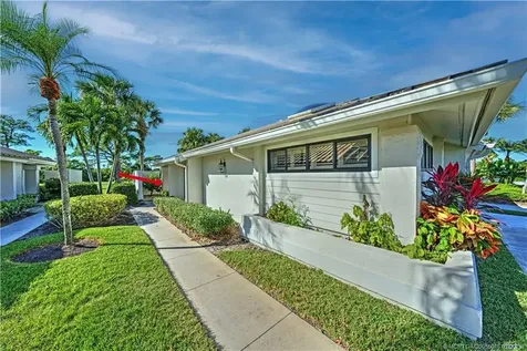 5651 SE Foxcross Place Stuart FL 34997