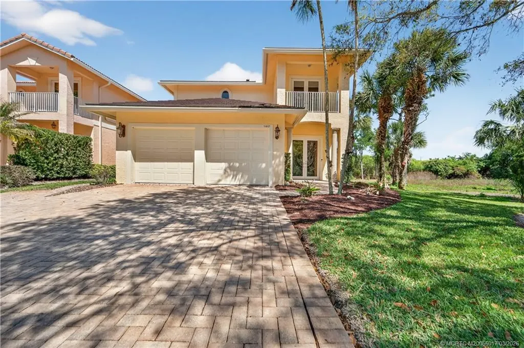 11907 SE Plandome Drive Hobe Sound FL 33455