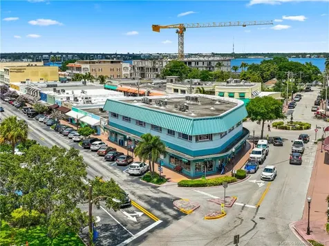 300 S Colorado Avenue Stuart FL 34994