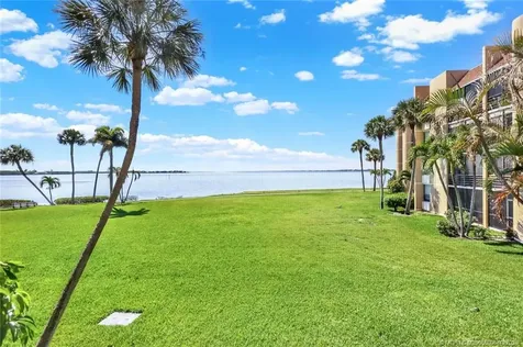 3472 NE Causeway Boulevard Jensen Beach FL 34957