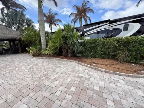 219 NW Chipshot Lane Port St Lucie FL 34986