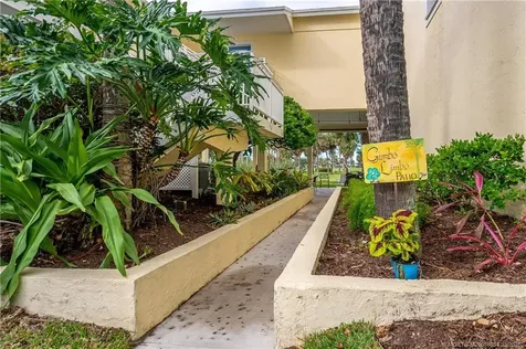 5553 NE Gulfstream Way Stuart FL 34996
