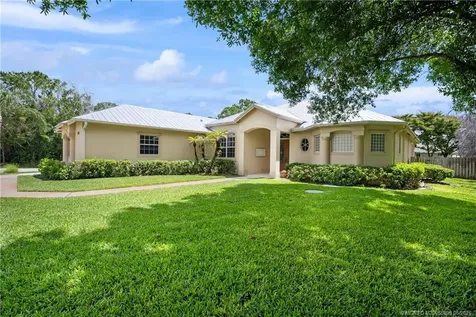 1106 SW Thoreau Court Palm City FL 34990