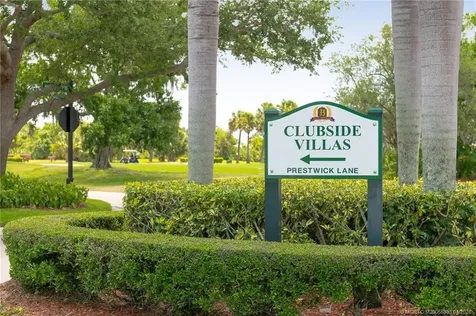 1527 SE Prestwick Lane Port St Lucie FL 34952