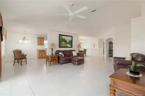 1527 SE Prestwick Lane Port St Lucie FL 34952