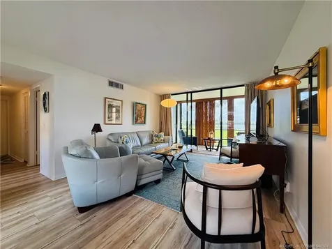 3432 NE Causeway Boulevard Jensen Beach FL 34957