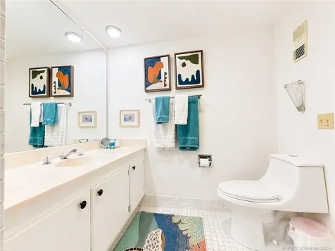 3432 NE Causeway Boulevard Jensen Beach FL 34957