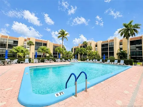 3432 NE Causeway Boulevard Jensen Beach FL 34957