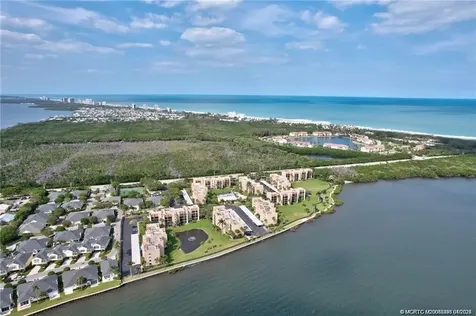 3432 NE Causeway Boulevard Jensen Beach FL 34957