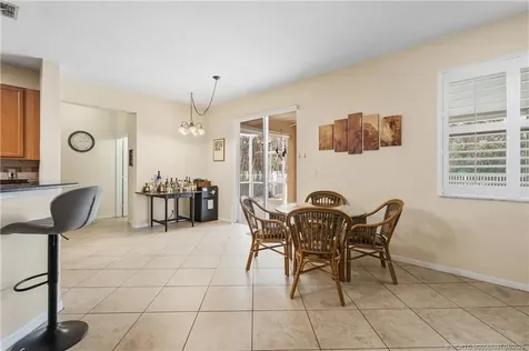 5805 NW Breezy Brook Court Port St Lucie FL 34986