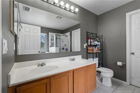 5805 NW Breezy Brook Court Port St Lucie FL 34986