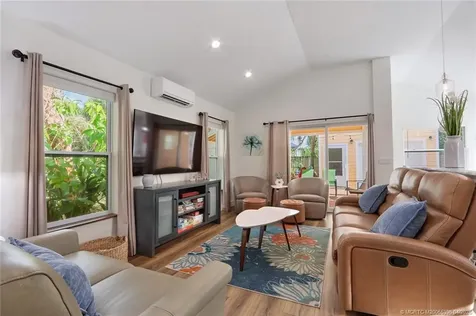 550 SW Riverview Street Stuart FL 34994