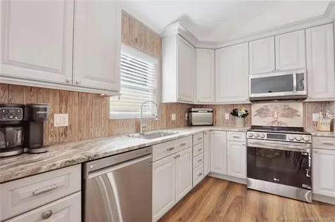 550 SW Riverview Street Stuart FL 34994