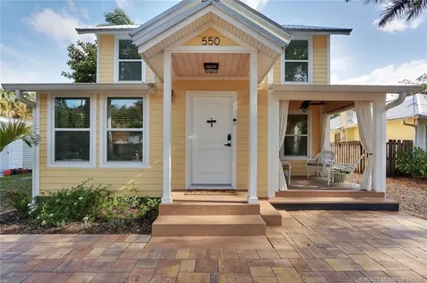 550 SW Riverview Street Stuart FL 34994