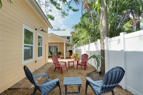 550 SW Riverview Street Stuart FL 34994