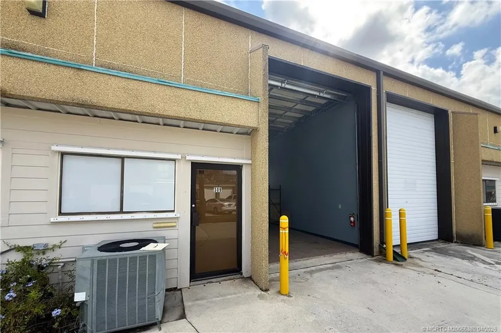 1501 SE Decker Avenue Stuart FL 34994