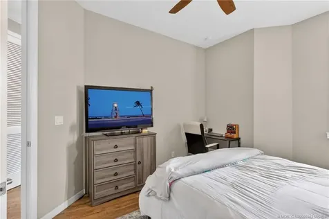 587 SW Glen Crest Way Stuart FL 34997