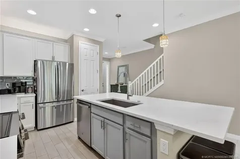587 SW Glen Crest Way Stuart FL 34997