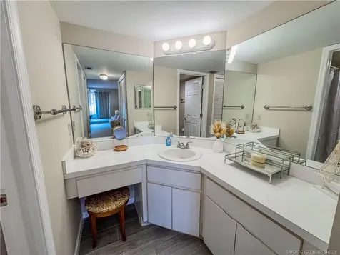950 S Kanner Highway Stuart FL 34994