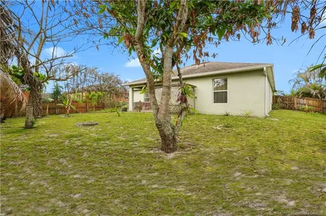 2009 SW Monterrey Lane Port St Lucie FL 34953